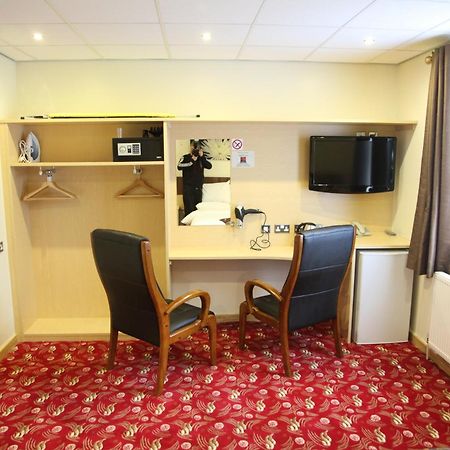 Cambridge Hotel Хаддерсфилд Экстерьер фото